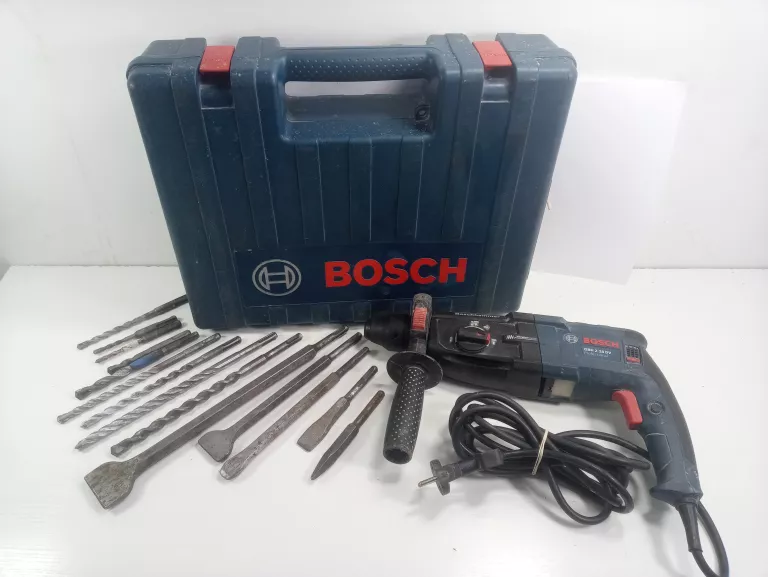 MŁOTOWIERTARKA BOSCH GBH 2-28 DFV WALIZKA + DŁUTA I WIERTŁA