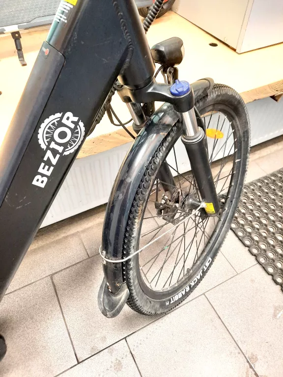 ROWER ELEKTRYCZNY BEZIOR M3