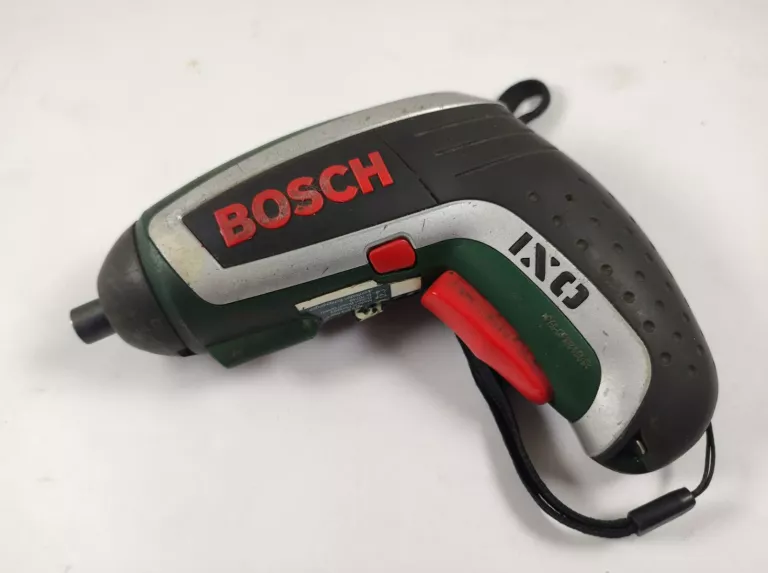 WKRĘTAK BOSCH IXO 3.6V ŁADOWARKA