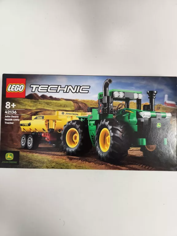 LEGO TECHNIC TRACTOR 42136