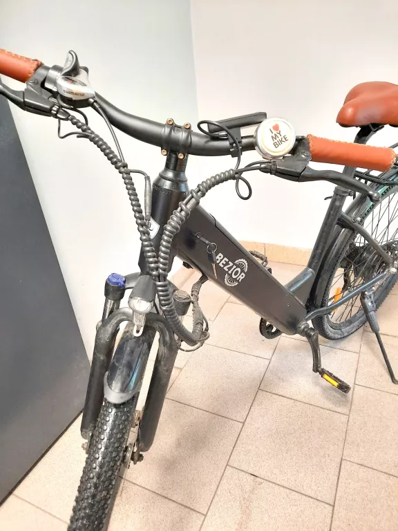 ROWER ELEKTRYCZNY BEZIOR M3