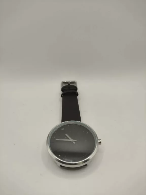 ZEGAREK SIMPLIFY