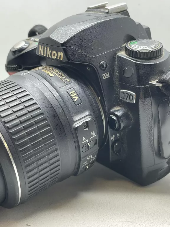 NIKON D70+OBIEKTYW NIKON AF-S NIKKOR 18-55MM PRZEBIEG:22133