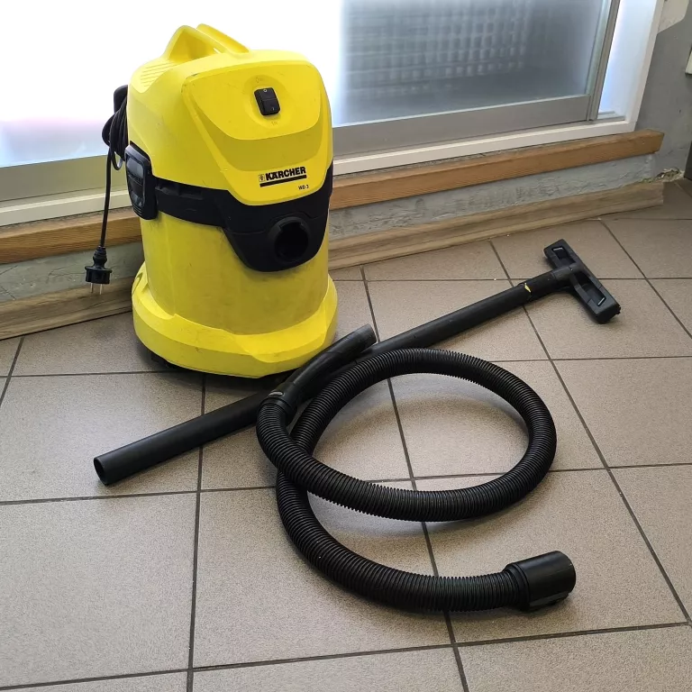 ODKURZACZ PRZEMYSŁOWY KARCHER WD 3
