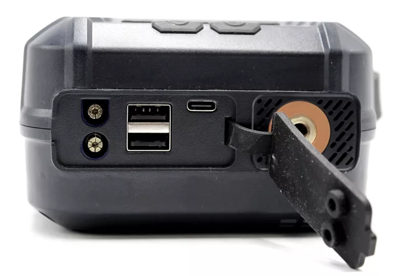 POWERBANK ROZRUCHOWY BUTURE PRO JUMPSTARTER BETA07