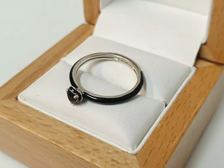 PIĘKNY SREBRNY PIERŚCIONEK PANDORA PR 925 ROZ 20 SERCE