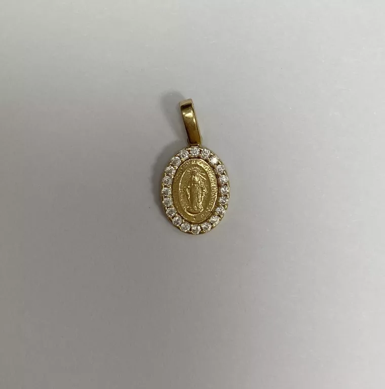 KLASYCZNY ZŁOTY MEDALIK PR.585