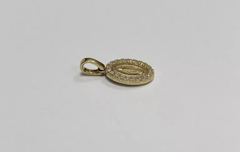 KLASYCZNY ZŁOTY MEDALIK PR.585