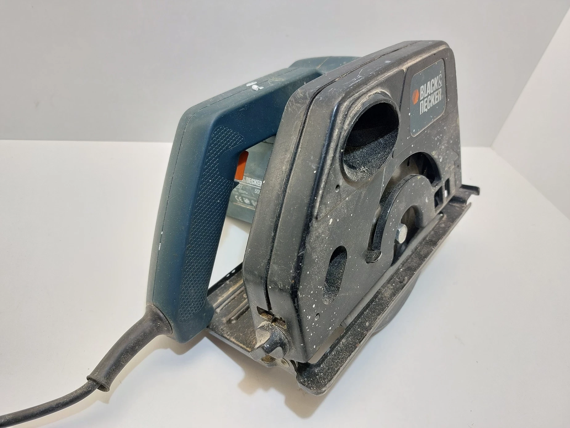 pilarka-tarczowa-blackdecker-ks227-500w-stan-11323-2