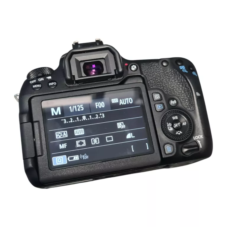 APARAT FOTOGRAFICZNY CANON EOS 77D ZESTAW
