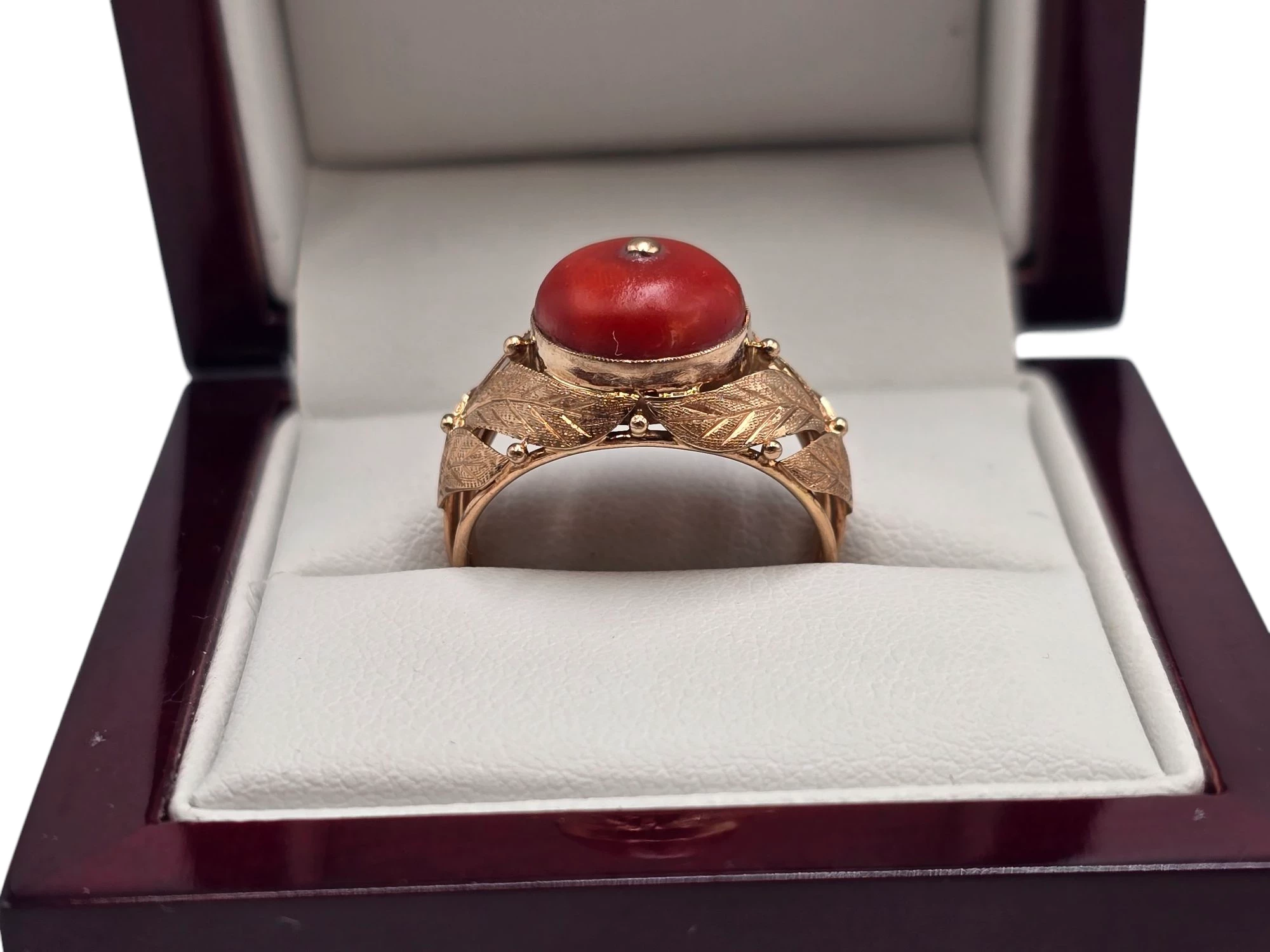 zloty-pierscionek-z-koralem-423g-585-r18-rozmiarsrednica-wew-mm-372-18