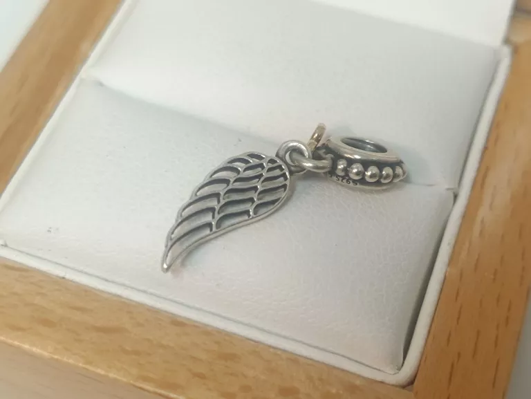 PIĘKNY SREBRNY CHARMS PANDORA SKRZYDŁO PR 925