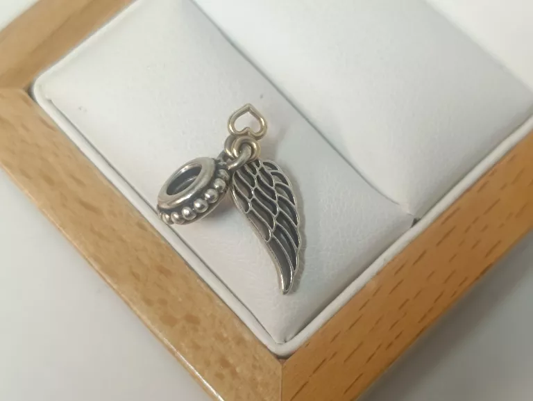PIĘKNY SREBRNY CHARMS PANDORA SKRZYDŁO PR 925