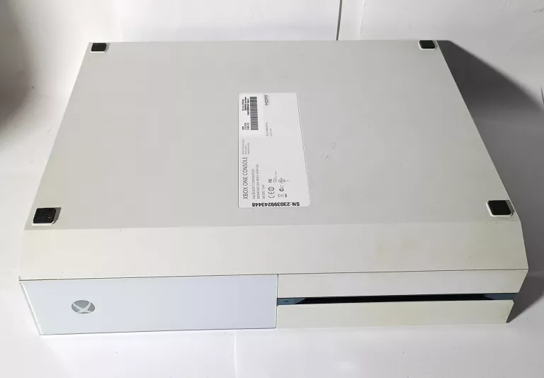 KONSOLA XBOX ONE 1540 BIAŁA