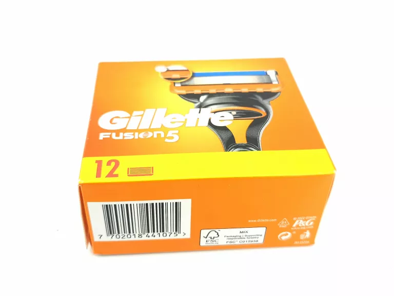 GILLETTE FUSION 5 OSTRZA WYMIENNE DO MASZYNKI DO GOLENIA 12SZT