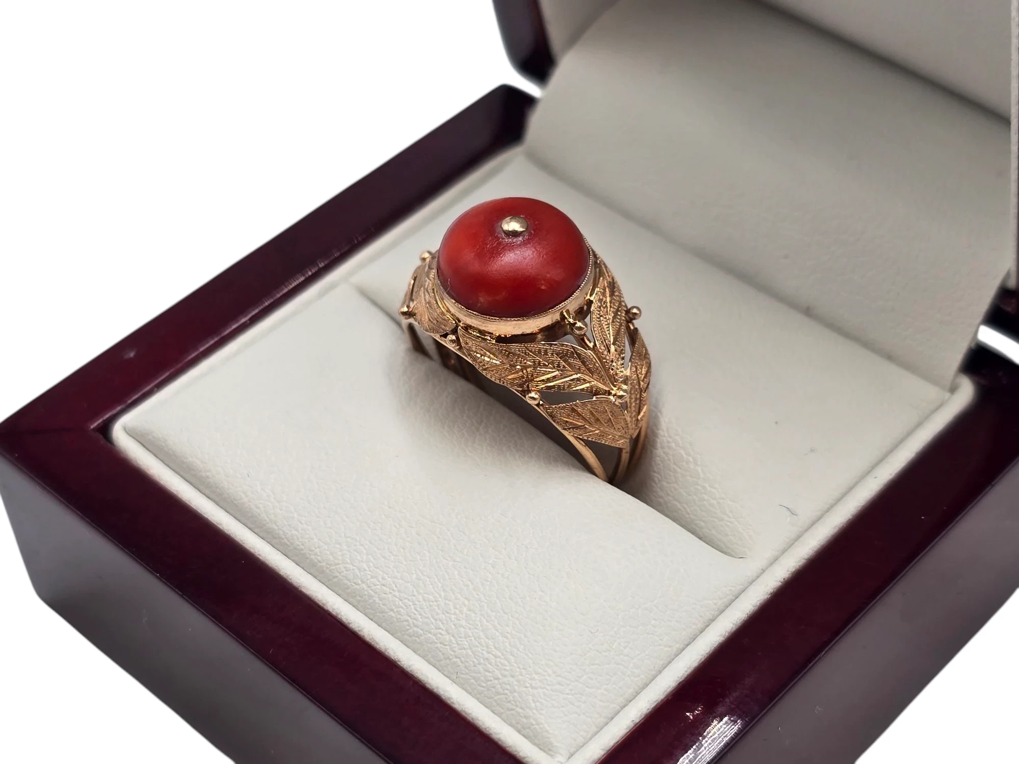 zloty-pierscionek-z-koralem-423g-585-r18-material-15835-2