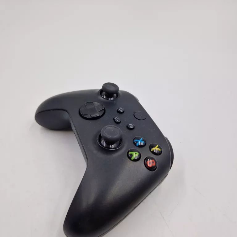 PAD DO KONSOLI XBOX SERIES S/X SPRAWNY !!