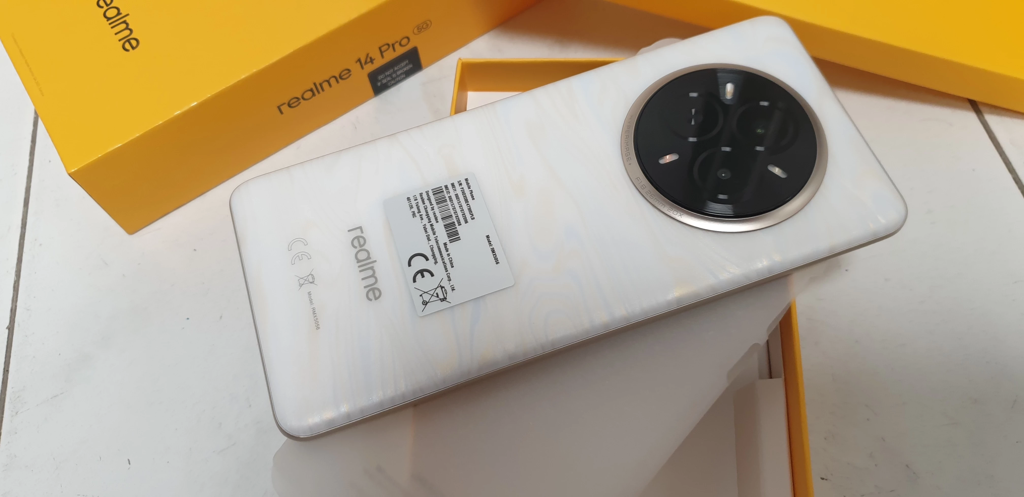 telefon-realme-14-pro-5gpudelko-wbudowana-pamiec-202869-214181