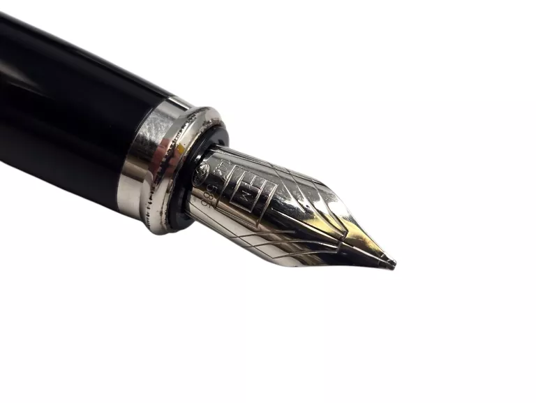 PIÓRO WIECZNE JT.DUPONT 585 14K