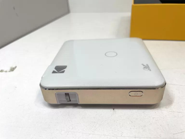 KODAK LUMA 150 PRZENOŚNY PROJEKTOR BEZPRZEWODOWY/PUD/KPL