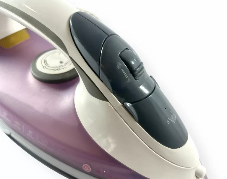 ŻELAZKO SINGER SNG 5.22 2200W