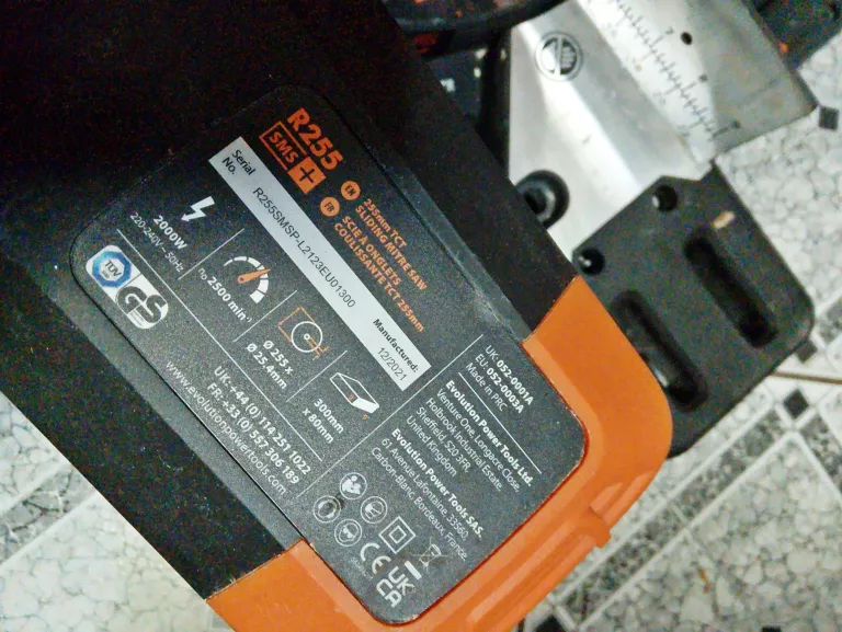 EVOLUTION R255 SMS PLUS - PIŁA UKOŚNA Z POSUWEM 255 MM