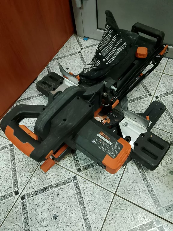 EVOLUTION R255 SMS PLUS - PIŁA UKOŚNA Z POSUWEM 255 MM