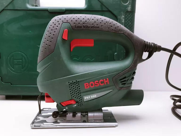 WYRZYNARKA BOSCH PST 650 06033A0720 WALIZKA