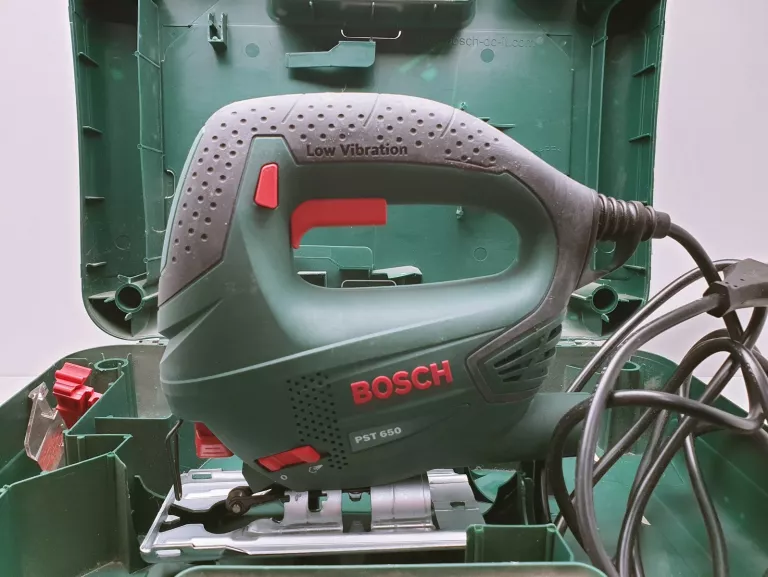 WYRZYNARKA BOSCH PST 650 06033A0720 WALIZKA