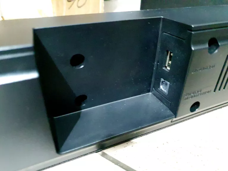 SOUNDBAR SAMSUNG HW-C450 2.1 BLUETOOTH Z SUBWOOFEREM GW