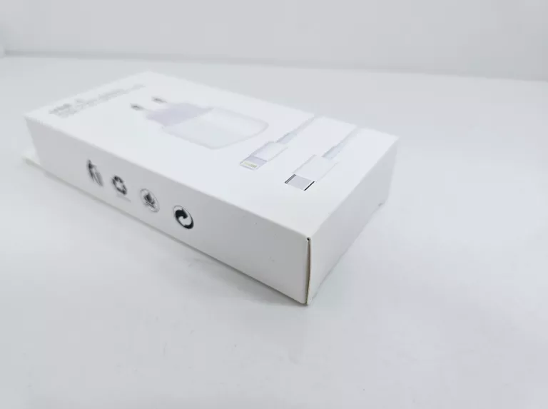 ŁADOWARKA LIGHT 20W