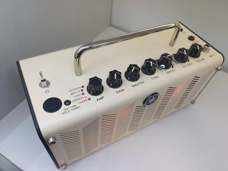 WZMACNIACZ COMBO DO GITARY ELEKTRYCZNEJ YAMAHA THR5