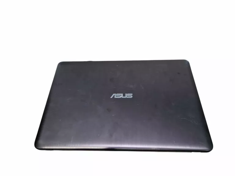 laptop-asus-r540s-przekatna-ekranu-1560