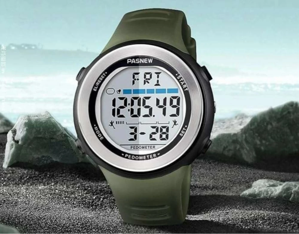 zegarek-z-krokomierzem-wodoodporny-zielony-bronowicka-80-krakow