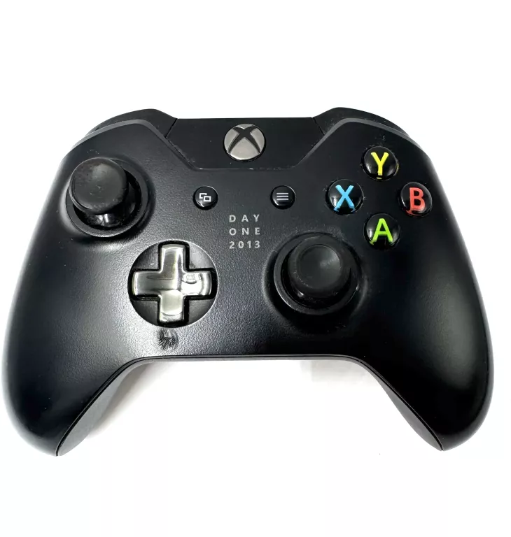 KONSOLA XBOX ONE S +1 PAD