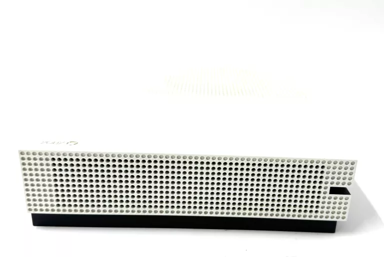 KONSOLA XBOX ONE S +1 PAD