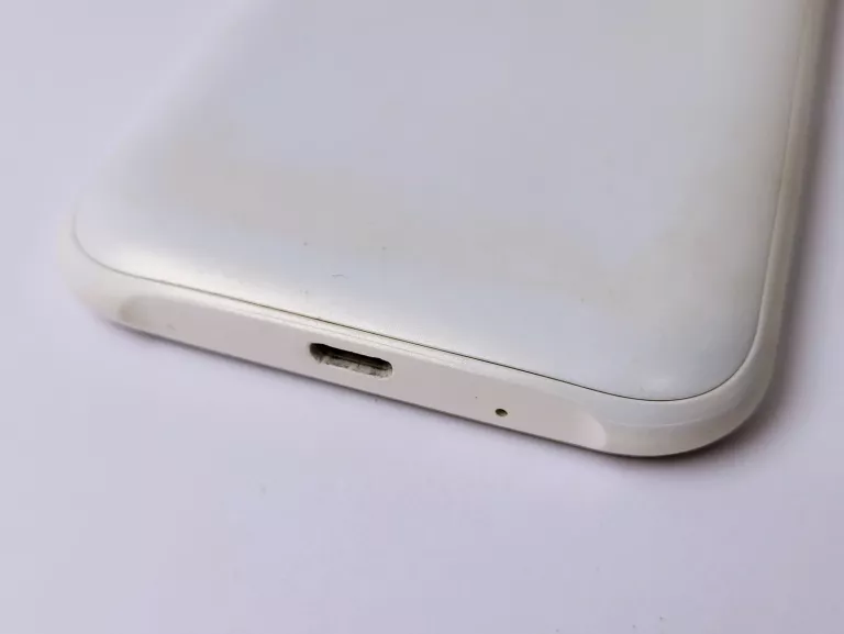 TELEFON SAMSUNG GALAXY J 512MB /4GB 4.3" BIAŁY