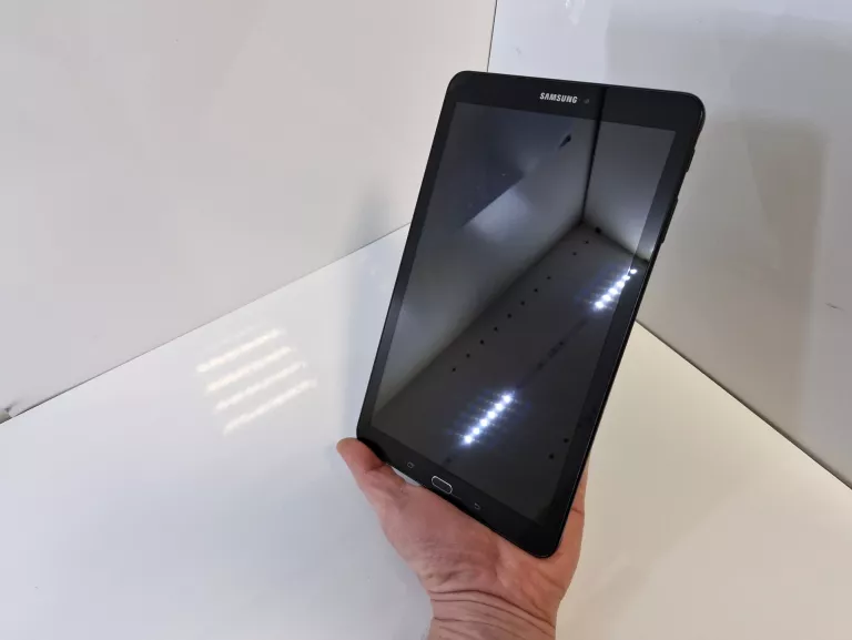 TABLET SAMSUNG GALAXY TAB E T560 WIFI 8GB