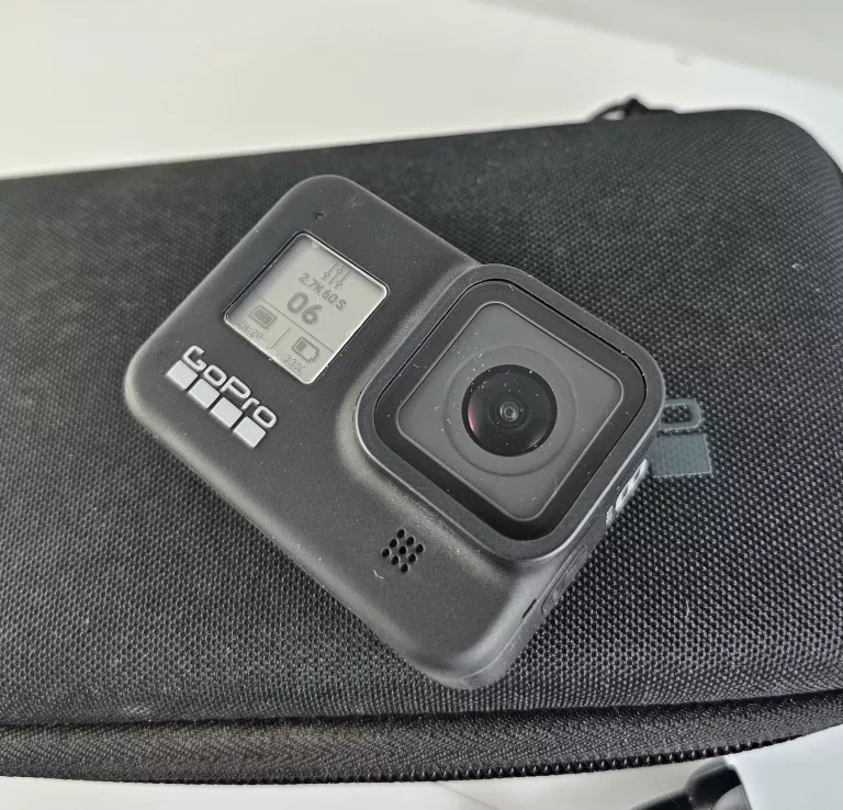 KAMERA GOPRO HERO8 BLACK 2X AKU, ŁADOWARKA, KARTA, PUDEŁKO