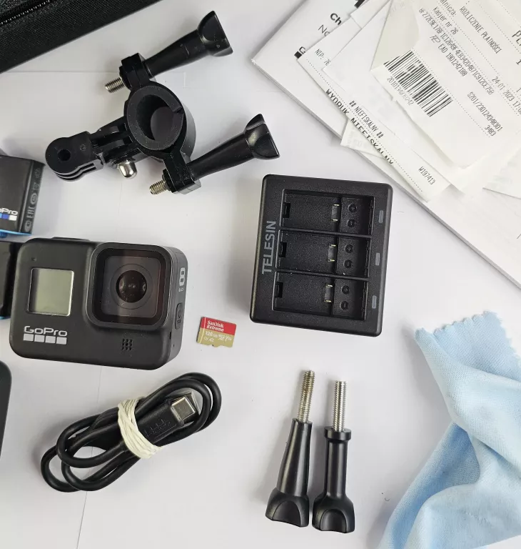 KAMERA GOPRO HERO8 BLACK 2X AKU, ŁADOWARKA, KARTA, PUDEŁKO