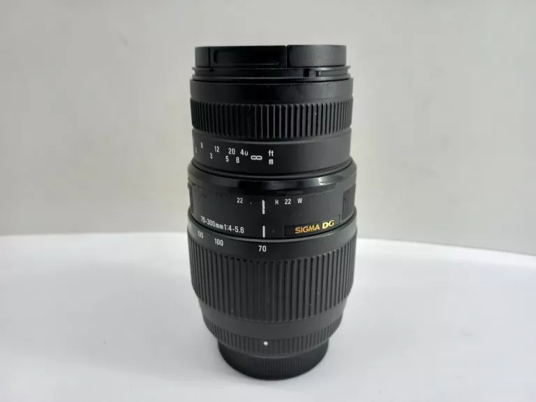 obiektyw-do-aparatu-nikon-sigma-70-300mm-14-56-tysiaclecia-3539-skarzysko-kamienna