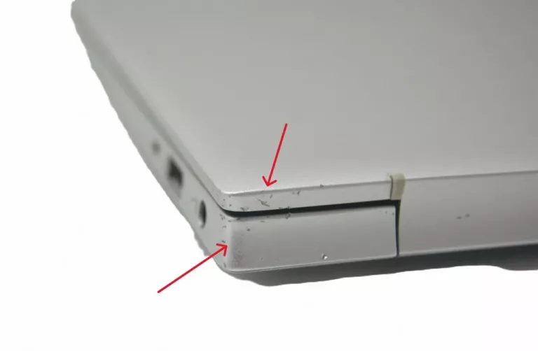 LAPTOP HP 15-EH1010NW 15,6" AMD RYZEN 3 8 GB / 256 GB