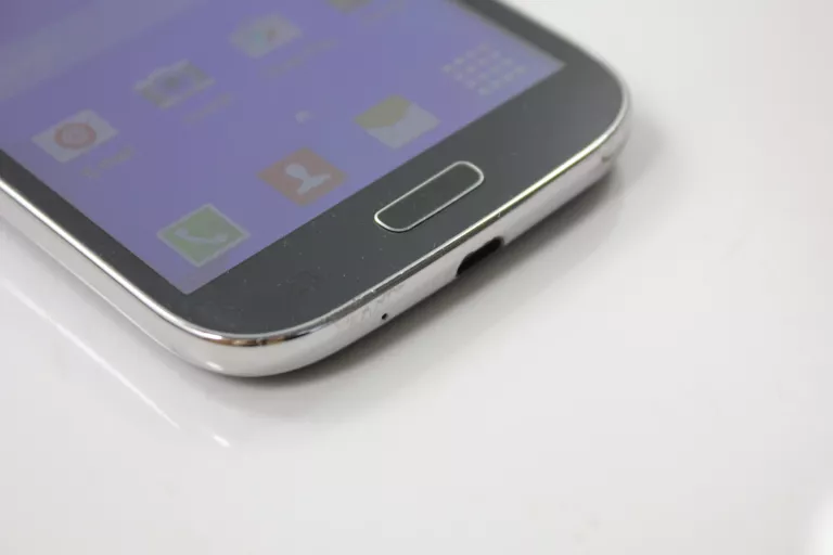 telefon-samsung-galaxy-grand-neo-stan-11323-2