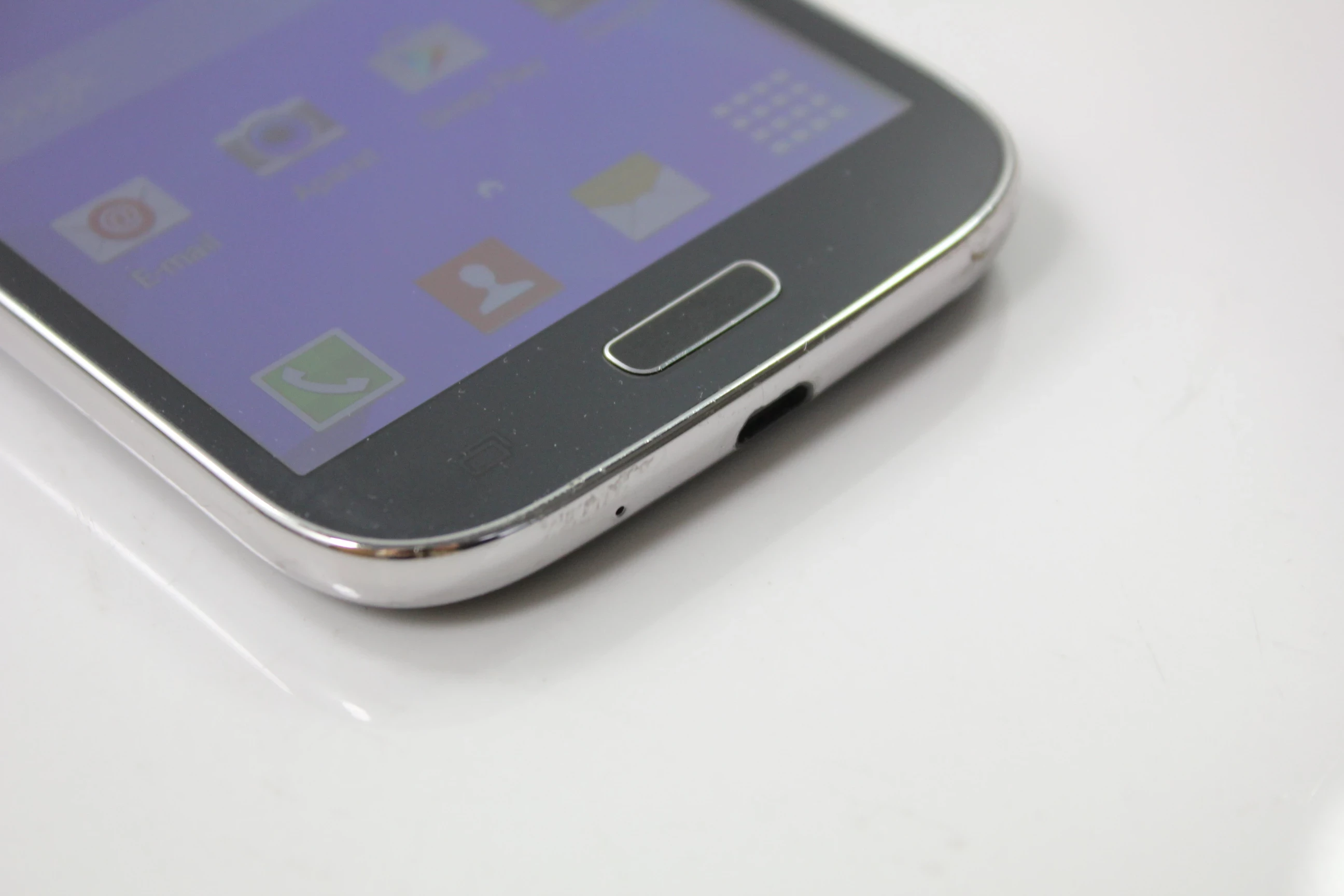 telefon-samsung-galaxy-grand-neo-stan-11323-2