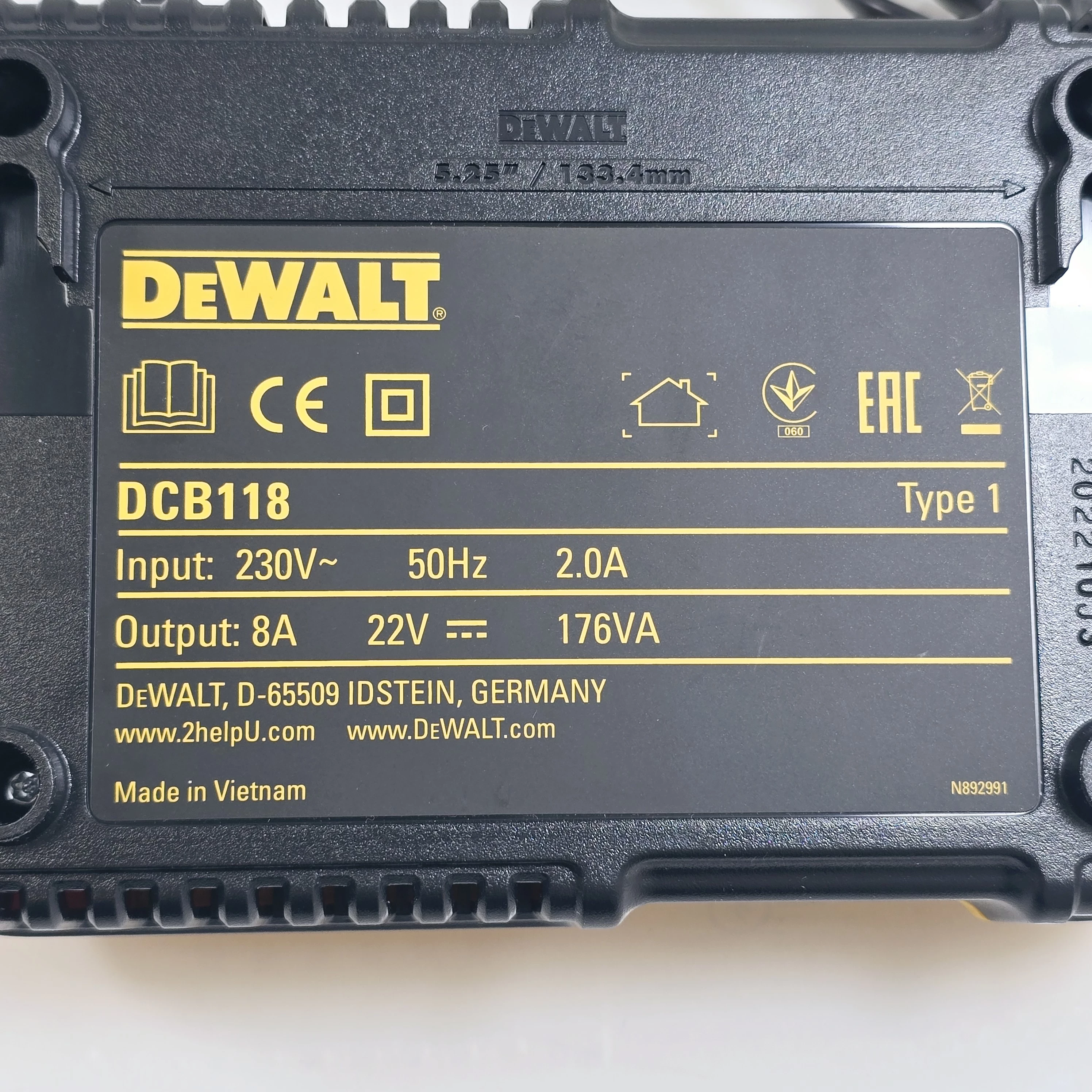 ladowarka-dewalt-xr-dcb118-marka-248811-950256