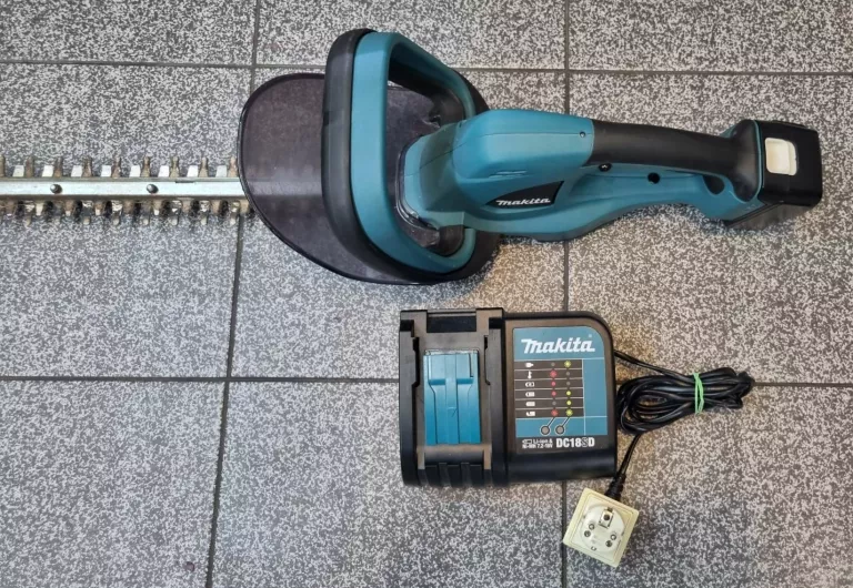 NOŻYCE DO ŻYWOPŁOTU AKUMULATOROWE MAKITA DUH483Z