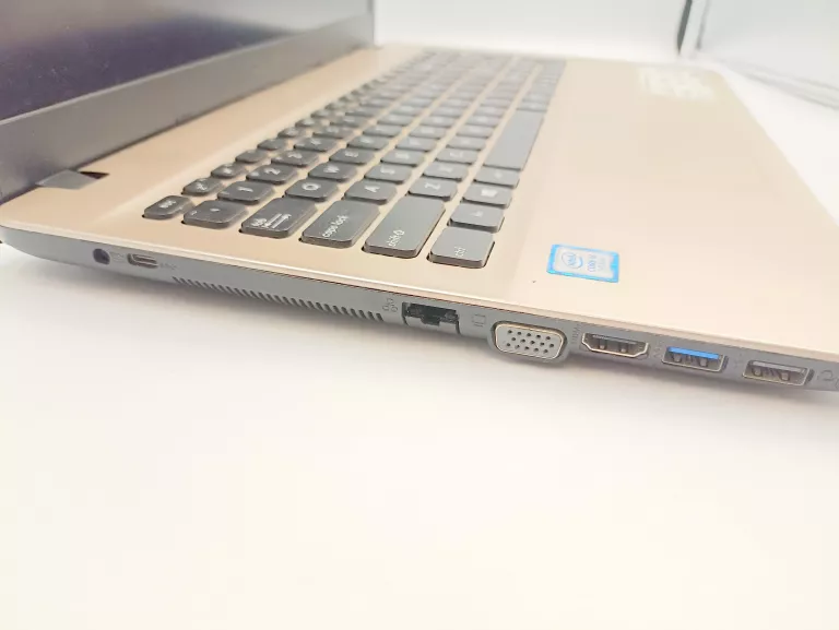 LAPTOP ASUS F541U 4/1000GB/I3 WINDOWS 10