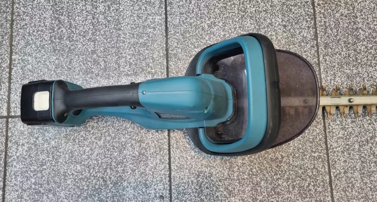 NOŻYCE DO ŻYWOPŁOTU AKUMULATOROWE MAKITA DUH483Z
