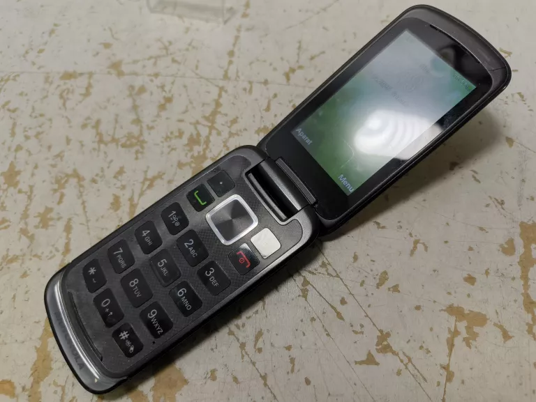 TELEFON MOTOROLA GLEAM+