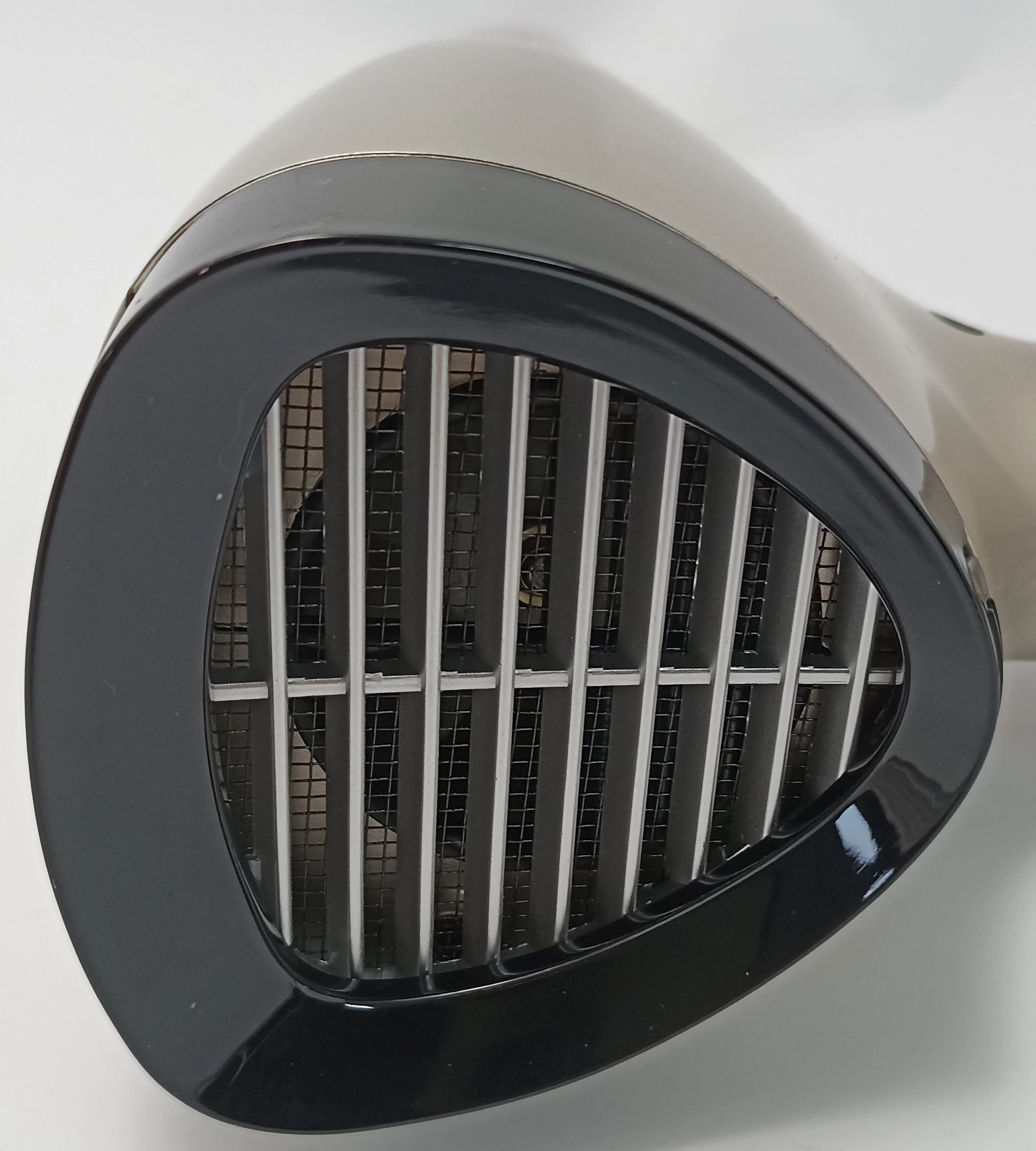 suszarka-remington-ac8005-liczba-predkosci-nadmuchu-2